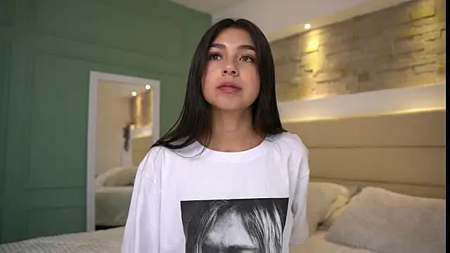 Ashley Jones9 online show from March 1, 10:45 am