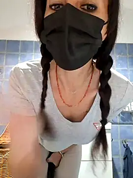 Silvia Zeno online show from October 13, 5:46 pm