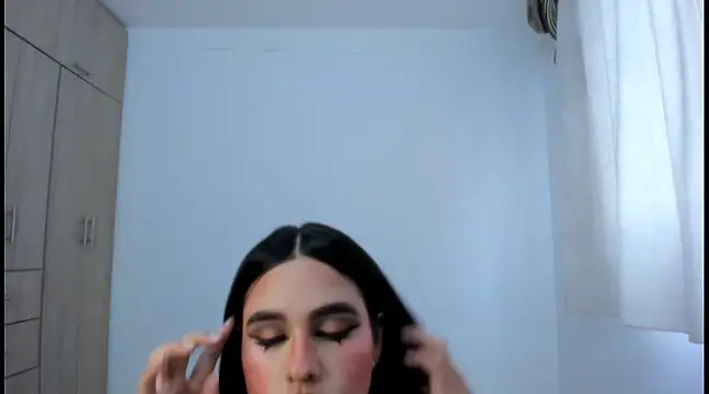 Hana Zurah online show from February 17, 10:14 pm