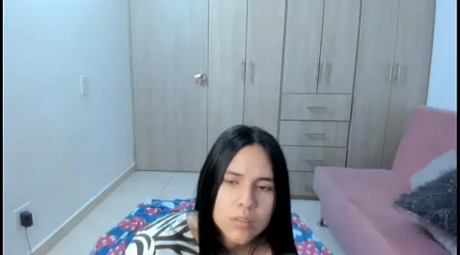 Hana Zurah online show from March 1, 11:58 pm