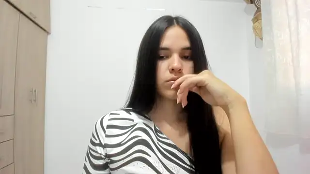 Hana Zurah online show from October 29, 10:44 pm