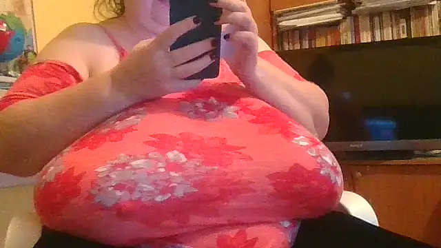 Snapshot of Nataliesbestjuggs chatting on October 2, 2:46 pm Nataliesbestjuggs online show from October 2, 2:46 pm