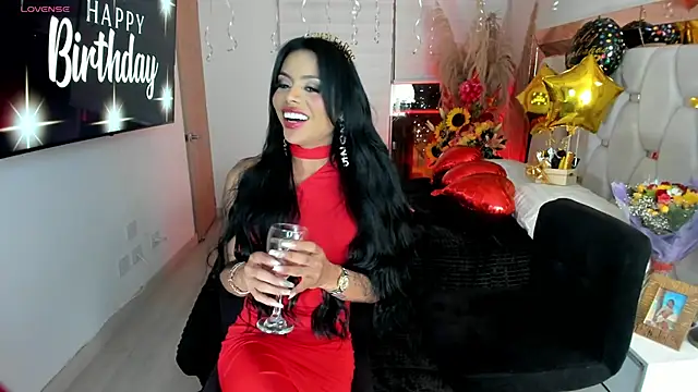 Snapshot of HOT_LADY_777 chatting on February 16, 3:58 am HOT LADY 777 online show from February 16, 3:58 am