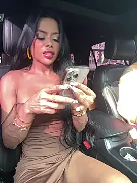 Snapshot of HOT_LADY_777 chatting on February 16, 9:16 pm HOT LADY 777 online show from February 16, 9:16 pm