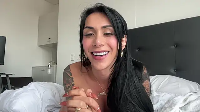 Snapshot of HOT_LADY_777 chatting on November 12, 2:17 pm HOT LADY 777 online show from November 12, 2:17 pm