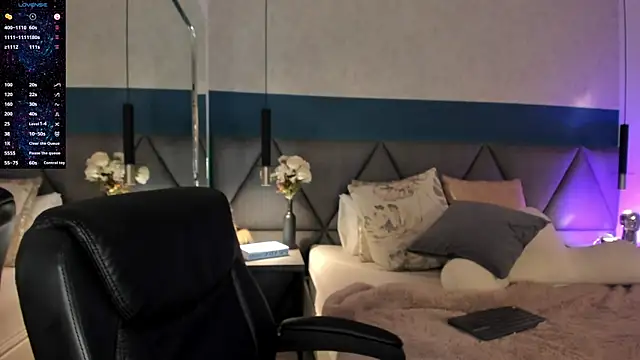 IsabellaAllen online show from February 1, 1:44 am