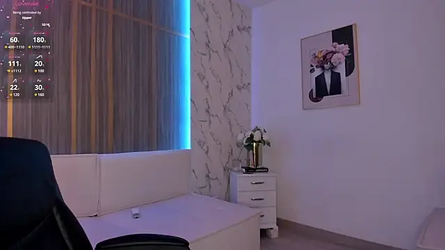 IsabellaAllen online show from March 20, 10:51 pm