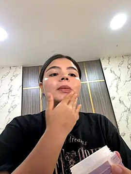 IsabellaAllen online show from September 21, 8:10 pm