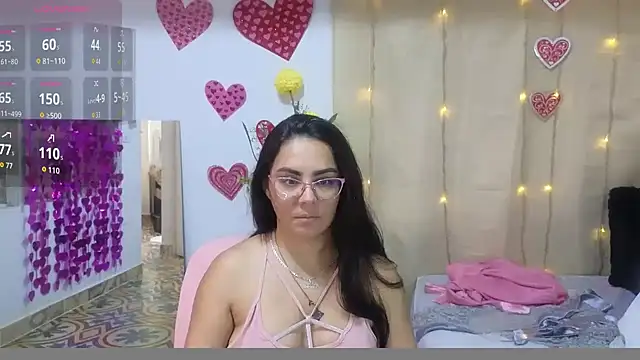 Snapshot of lovely_trix chatting on November 26, 3:13 pm lovely trix online show from November 26, 3:13 pm