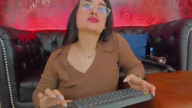 Snapshot of katie_morgan1 chatting on January 15, 1:34 am katie morgan1 online show from January 15, 1:34 am