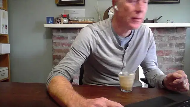 Snapshot of jiggy77777 chatting on February 19, 10:53 pm jiggy77777 online show from February 19, 10:53 pm