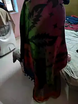 COUPLLE VILLAGE online show from January 13, 10:47 am