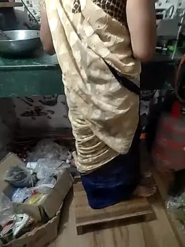 COUPLLE VILLAGE online show from February 22, 4:18 am