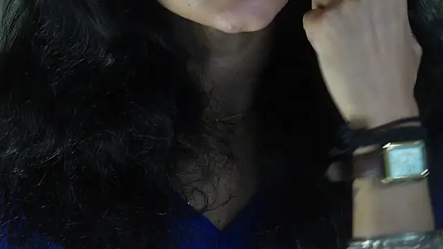 -AyeshaSinghania- online show from September 22, 11:12 am