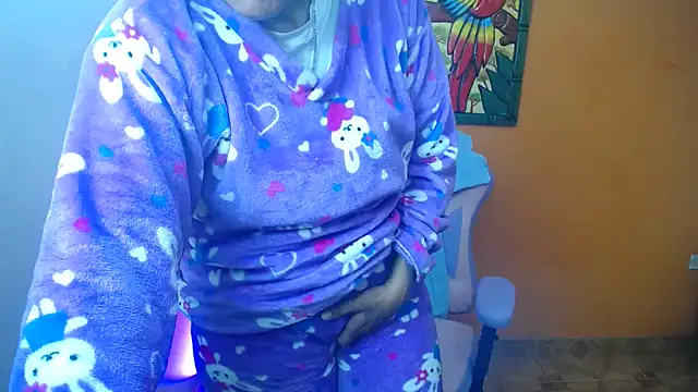 daleska ayala 1 online show from February 2, 2:27 am