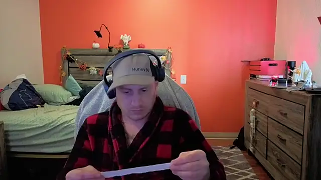 Hydro-Blastz online show from October 29, 5:36 pm