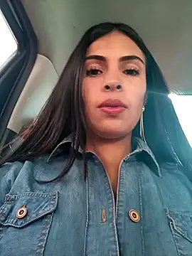 Astrid-- online show from December 4, 7:56 pm