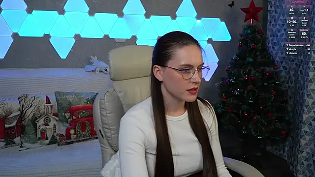 HarleyDeess online show from December 4, 2:42 am