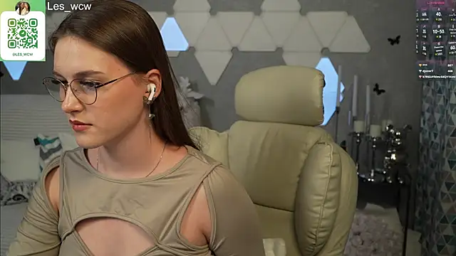 HarleyDeess online show from January 26, 12:16 am