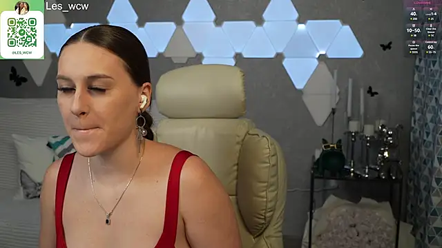 HarleyDeess online show from January 31, 10:31 pm