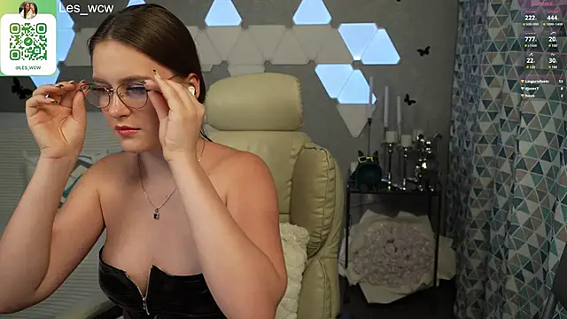 HarleyDeess online show from February 4, 12:29 am