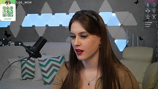 HarleyDeess online show from February 23, 10:53 pm