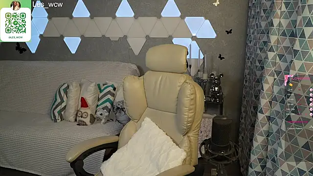 HarleyDeess online show from September 20, 9:38 pm