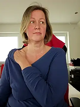 MarleneBloem online show from March 12, 4:24 pm