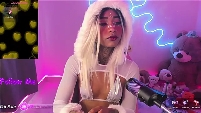 Snapshot of AshantiiSweet chatting on February 12, 8:18 pm AshantiiSweet online show from February 12, 8:18 pm