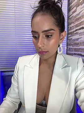 Mau White online show from March 13, 1:43 am