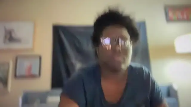 Yagurl  west online show from March 23, 6:05 am