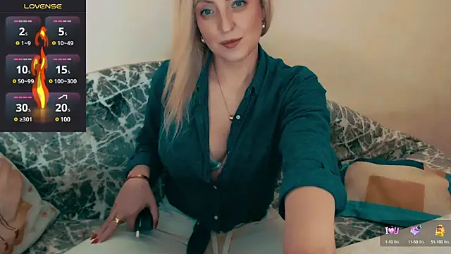 ElysonLang online show from January 28, 8:26 pm