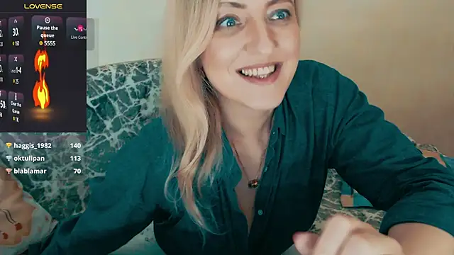 ElysonLang online show from February 9, 11:25 pm