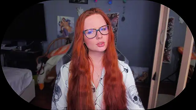 KlementinaBbG online show from December 5, 8:55 pm