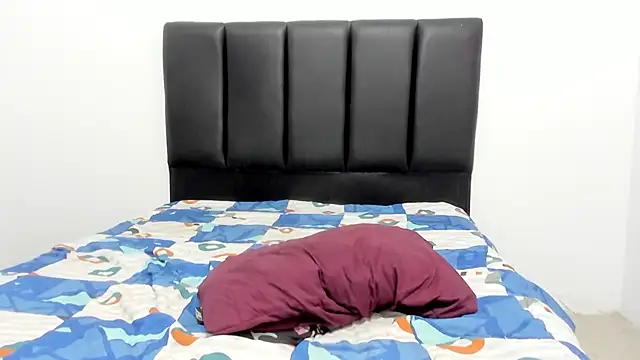 JULESLAKES online show from March 18, 5:53 pm