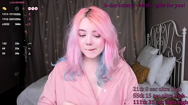   KawaiiYuki   online show from February 27, 8:50 am