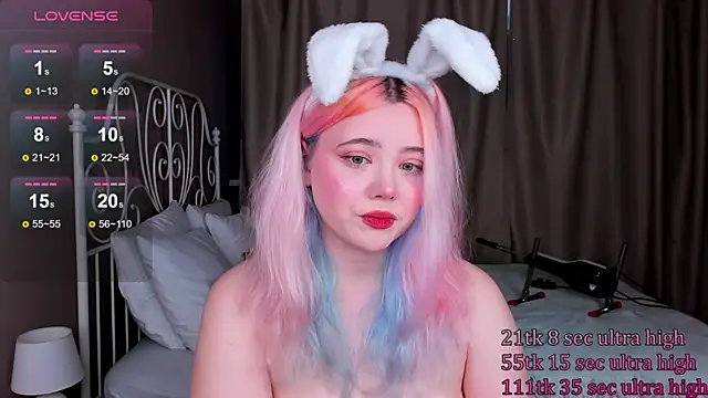   KawaiiYuki   online show from March 14, 11:56 am