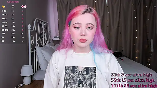   KawaiiYuki   online show from March 20, 8:42 am