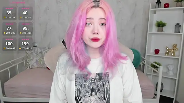   KawaiiYuki   online show from March 21, 5:11 am