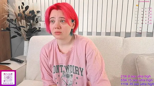   KawaiiYuki   online show from November 7, 6:35 am