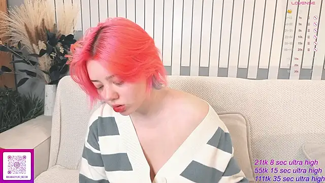   KawaiiYuki   online show from November 27, 10:17 am