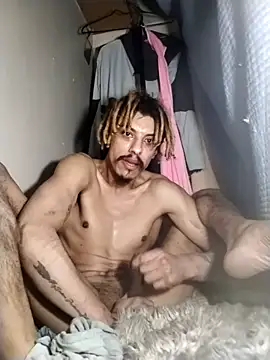 Snapshot of Bigcockmexi13 chatting on September 26, 6:23 pm Bigcockmexi13 online show from September 26, 6:23 pm