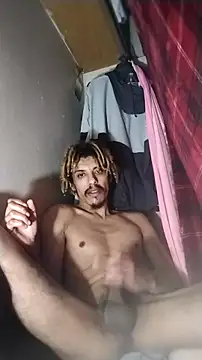 Snapshot of Bigcockmexi13 chatting on October 1, 9:32 pm Bigcockmexi13 online show from October 1, 9:32 pm