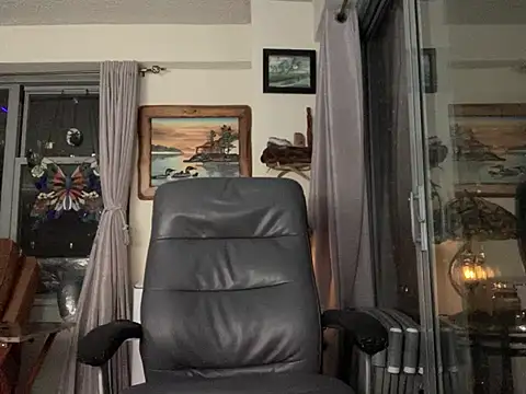 ThickDick Daddy online show from March 12, 5:13 am