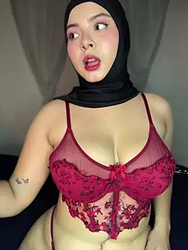 Snapshot of aneesa_darzi chatting on November 25, 5:57 pm aneesa darzi online show from November 25, 5:57 pm