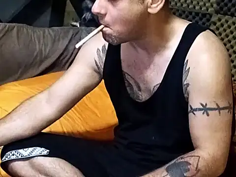 Arabeyes online show from September 13, 7:35 pm