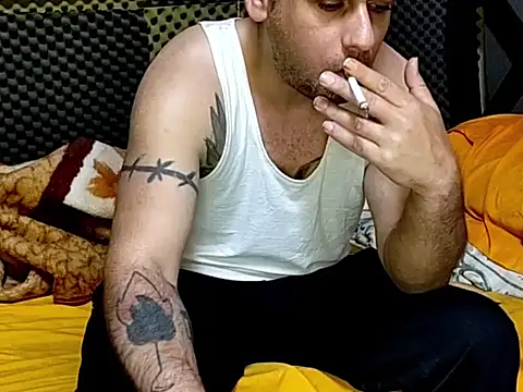 Arabeyes online show from October 17, 4:53 pm