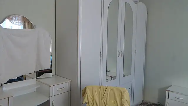 Snapshot of Zoro1999 chatting on January 28, 9:08 am Zoro1999 online show from January 28, 9:08 am