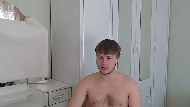 Snapshot of Zoro1999 chatting on March 18, 6:57 am Zoro1999 online show from March 18, 6:57 am