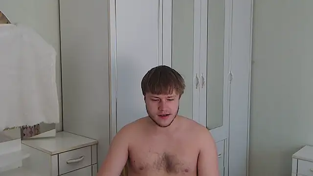 Snapshot of Zoro1999 chatting on March 23, 6:58 am Zoro1999 online show from March 23, 6:58 am